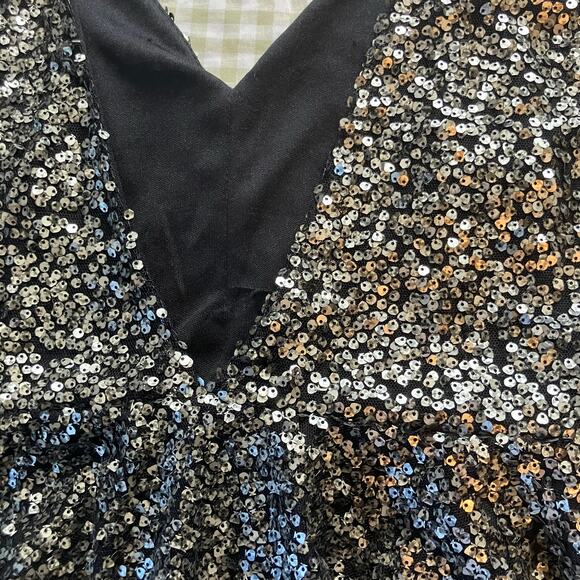 V neck silver sequin cami with flared waist, going out night out party new years - Picture 7 of 8